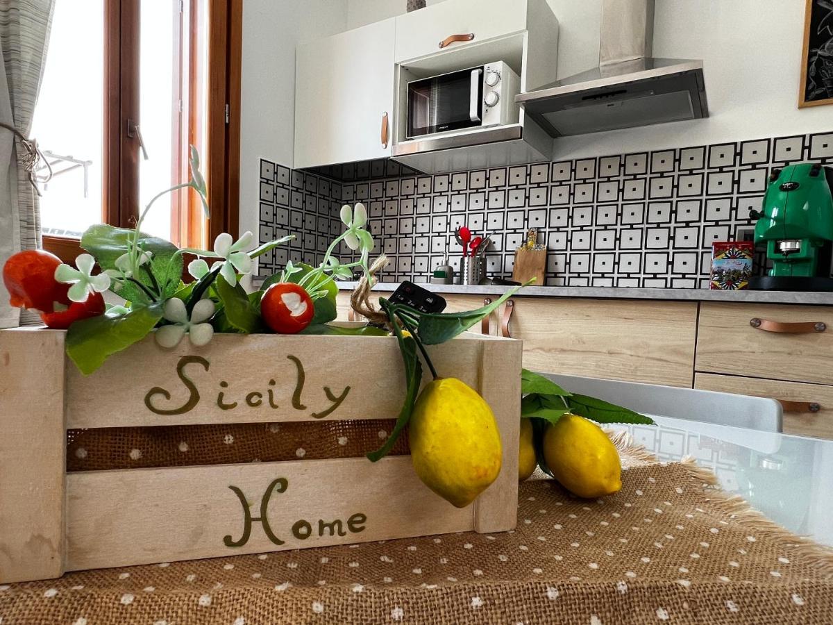 Sicily Home Casa Vacanze Con Piscina San Vito Lo Capo Exteriör bild