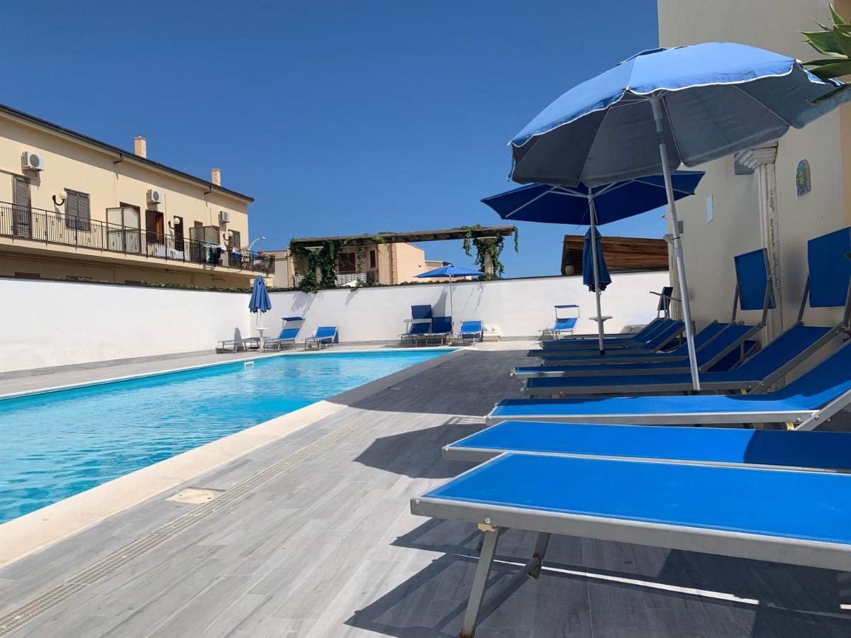 Sicily Home Casa Vacanze Con Piscina San Vito Lo Capo Exteriör bild