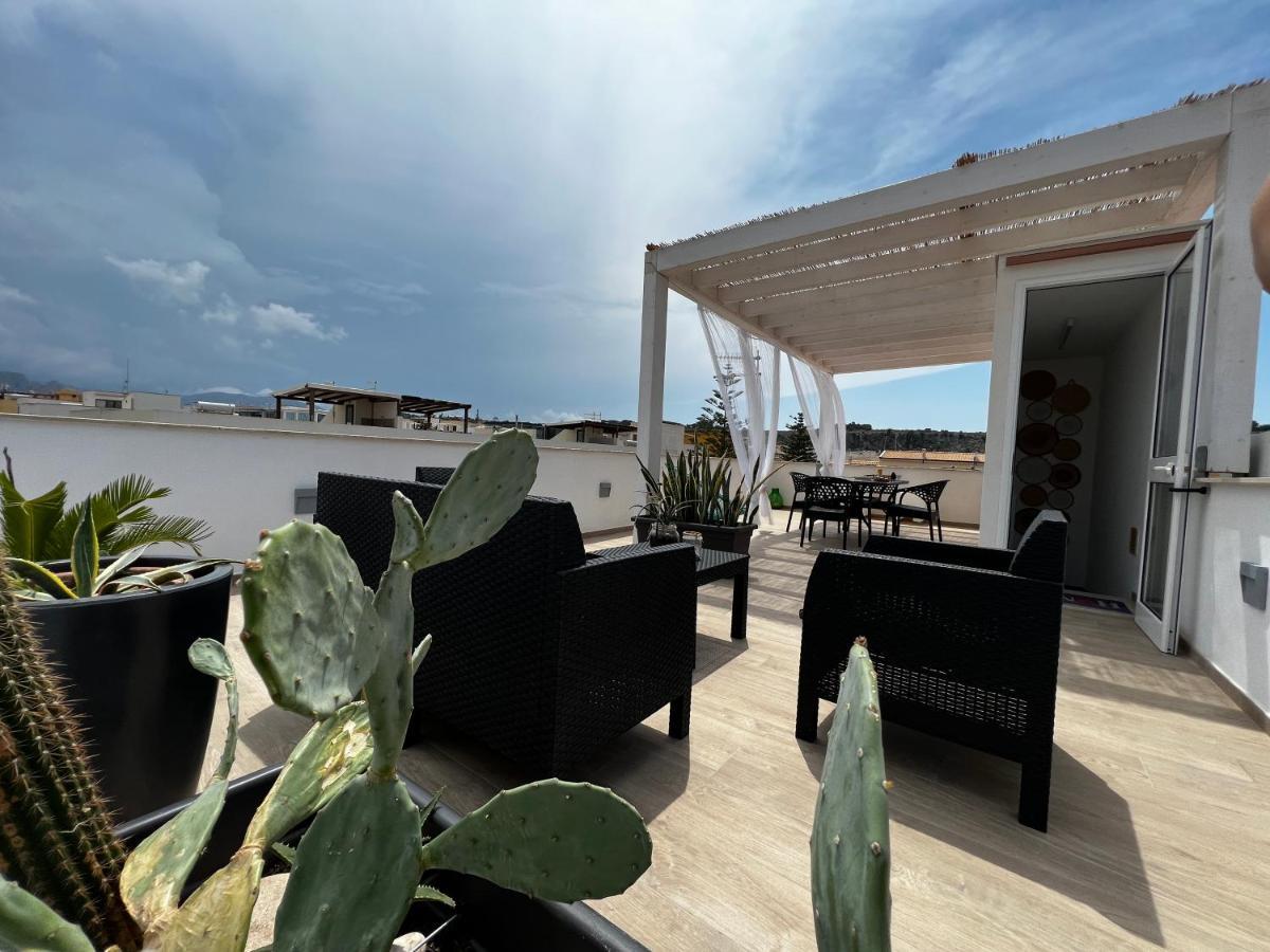 Sicily Home Casa Vacanze Con Piscina San Vito Lo Capo Exteriör bild