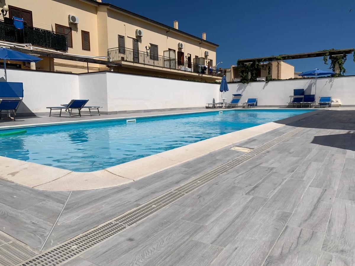 Sicily Home Casa Vacanze Con Piscina San Vito Lo Capo Exteriör bild