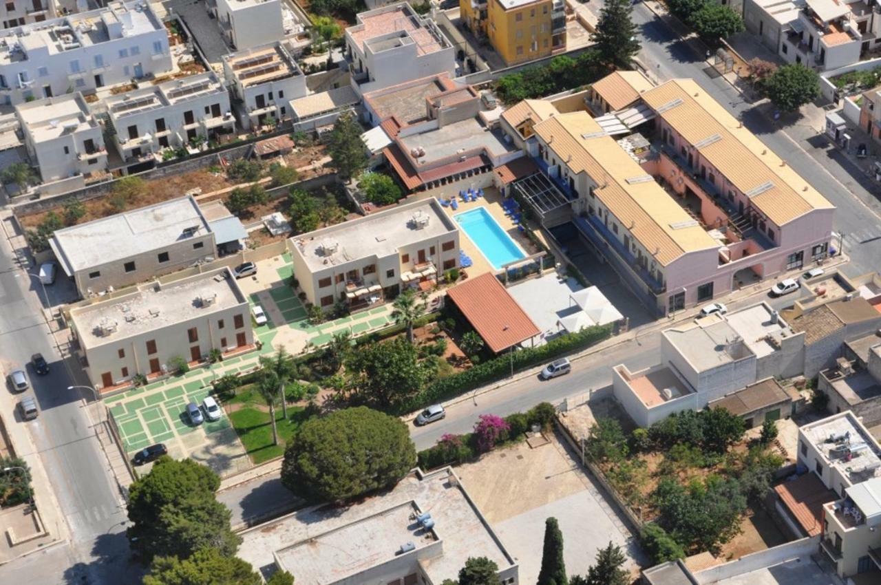 Sicily Home Casa Vacanze Con Piscina San Vito Lo Capo Exteriör bild